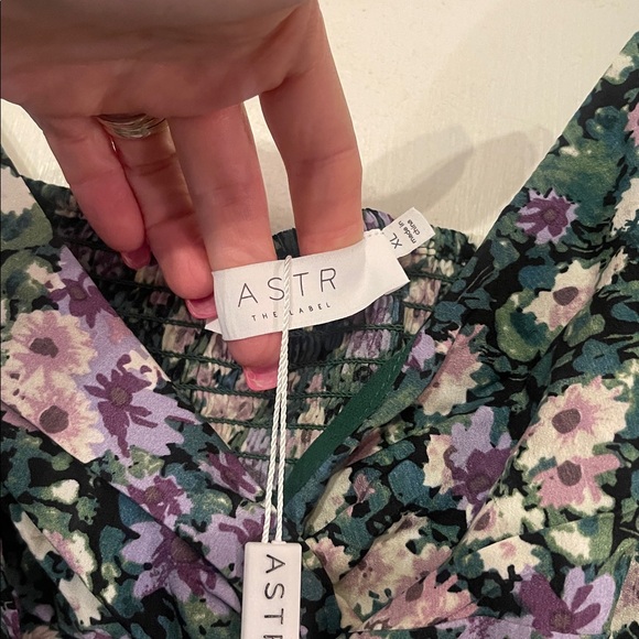 Astr Floral Midi Dress with Green and Purple Hues - Picture 4 of 6